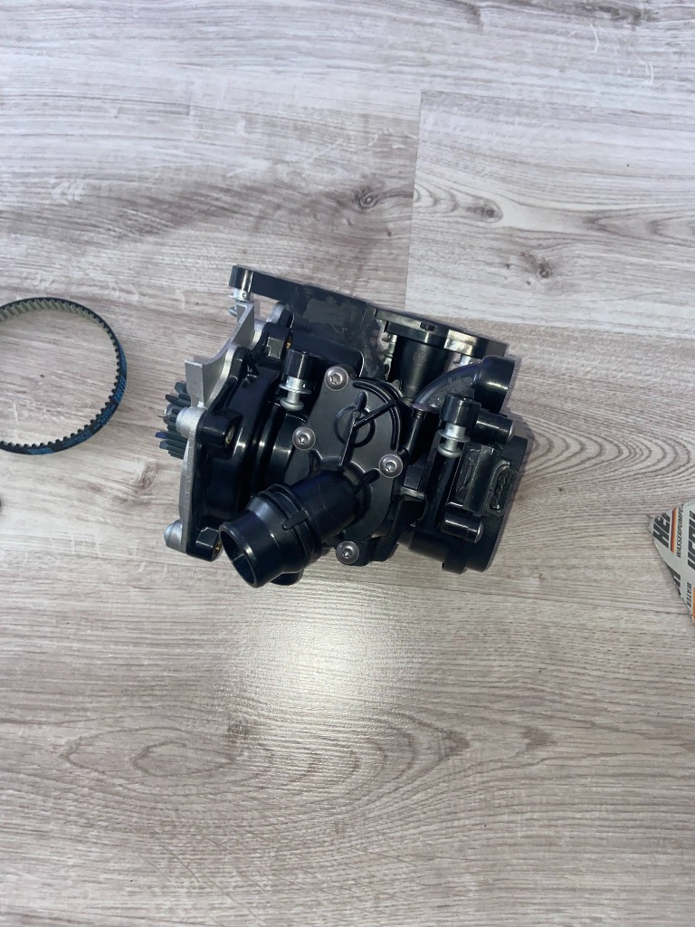НАСОС ВОДИ HEPU P637 