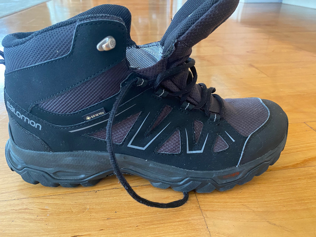 salomon tibai 2