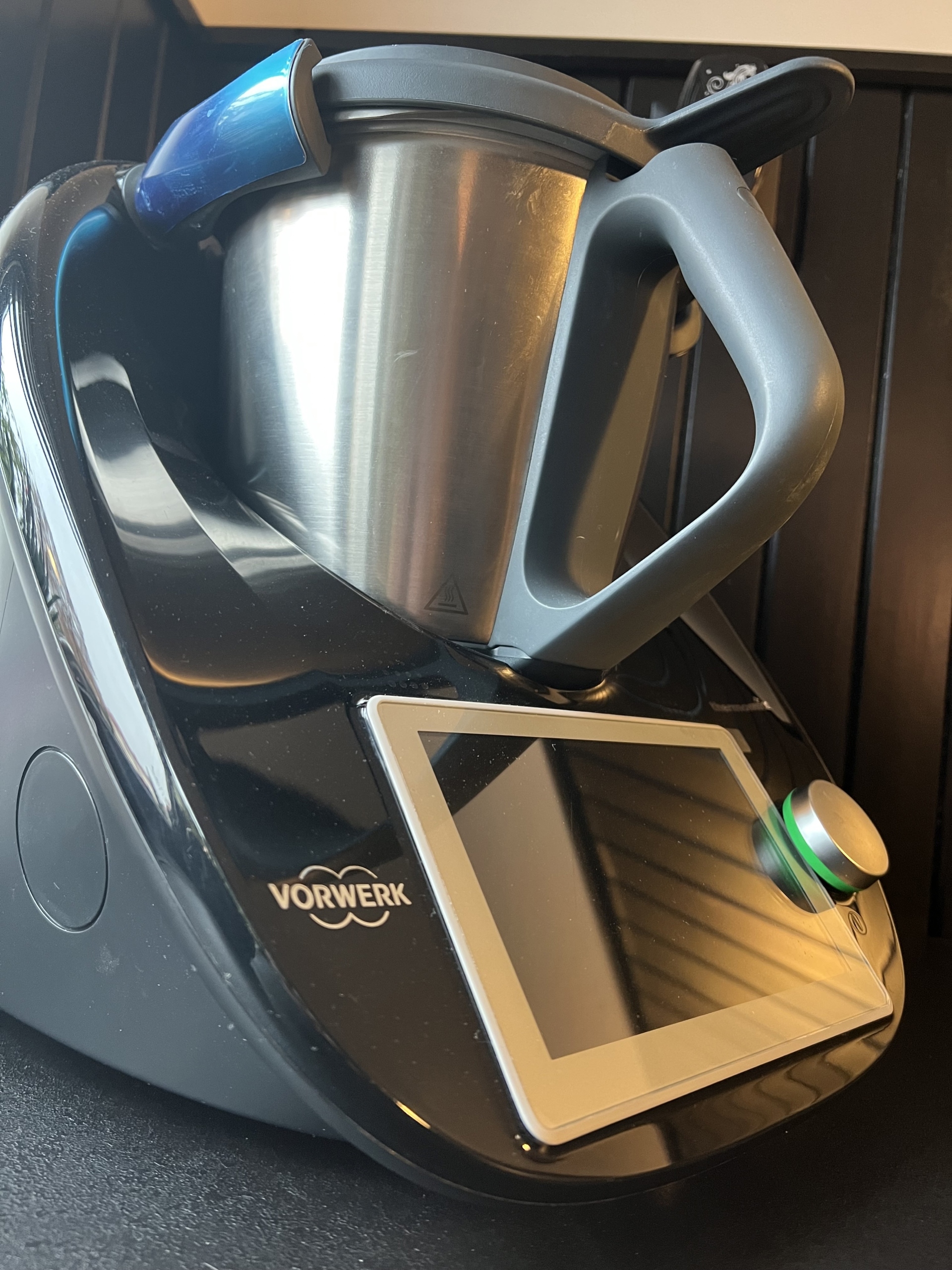 Thermomix TM6 czarny Niepołomice Kup teraz na Allegro Lokalnie