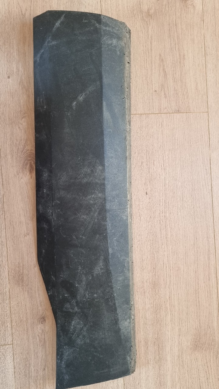 ЗАДНЯ НАКЛАДКА ДВЕРІ NISSAN QASHQAI 3 J12 828706UA5A 