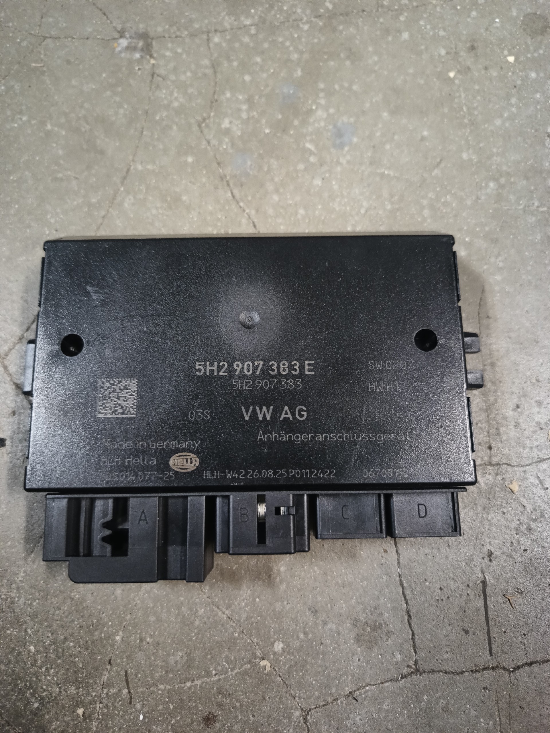 МОДУЛЬ ФАРКОПУ VOLKSWAGEN 5H2 907 383 E 