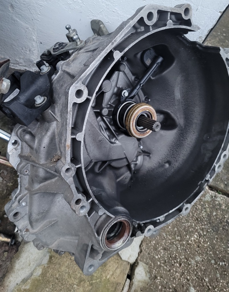 КОРОБКА ПЕРЕДАЧ FORD FOCUS 1.0 125KM JX6R 