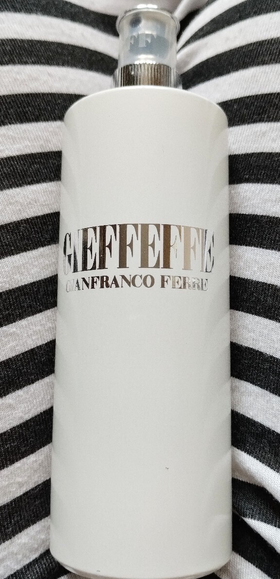 Gieffeffe store bianco assoluto
