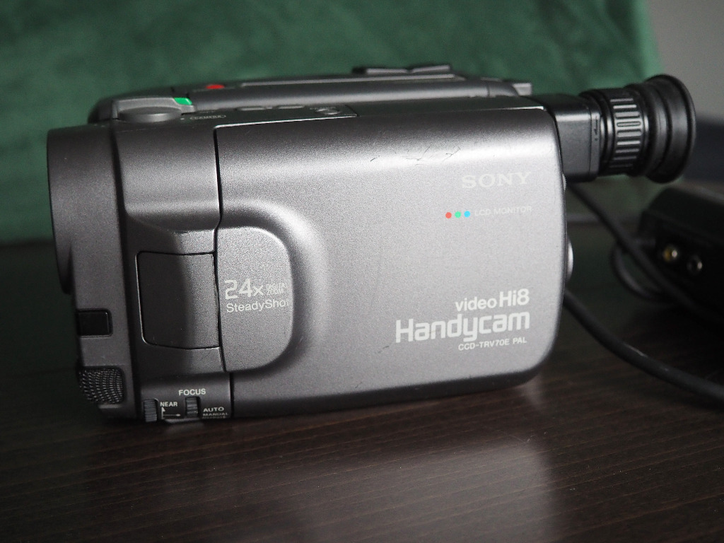 kamera sony video hi8 handycam