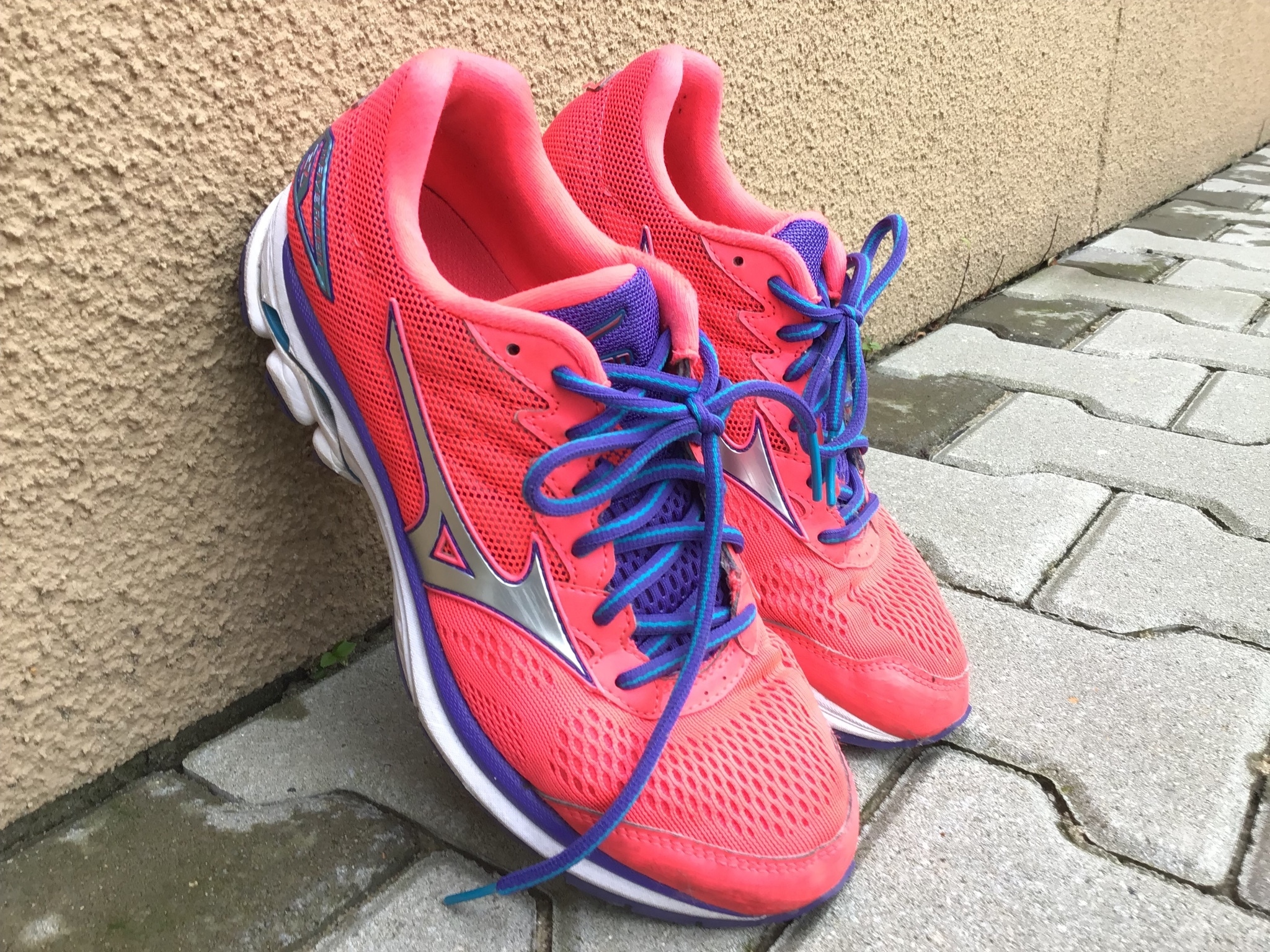 Buty Mizuno Wave Rider 20 38 5EU 24 5cm damskie Bielsko Bia a