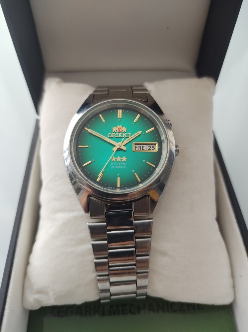 Orient crystal 21 jewels green top
