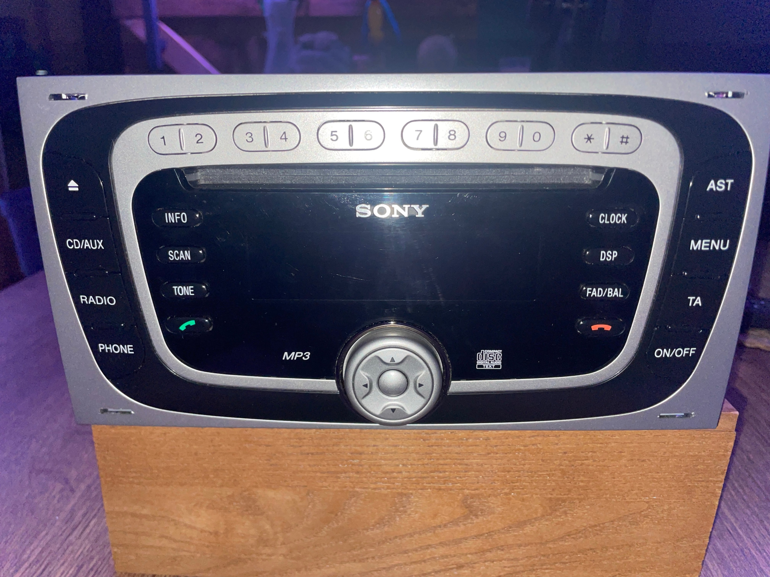 РАДІО SONY FORD CD MP3 – 8V4T-18C939-CE– КОД 3860 