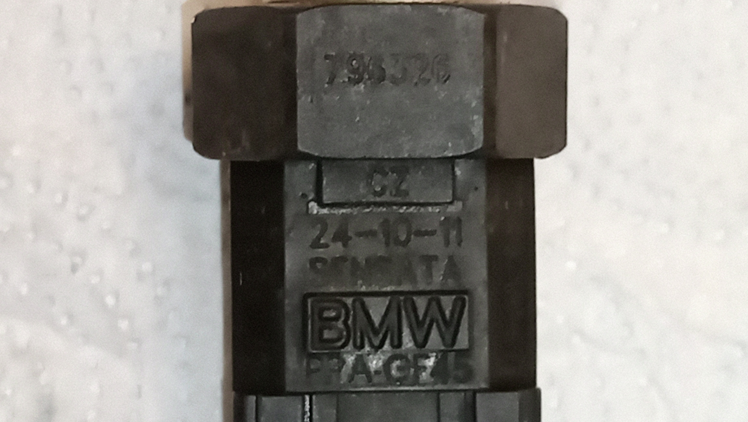 ДАТЧИК ТИСКУ МАСТИЛА BMW 12617549796 N43 N53 