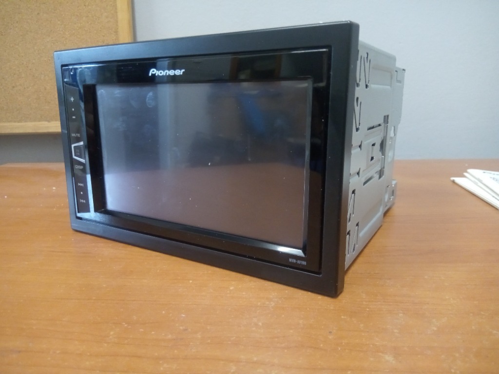 RADIO SAMOCHODOWE PIONEER MVH-AV190 WYSWIETLACZ | Krzyzanowice | Kup ...