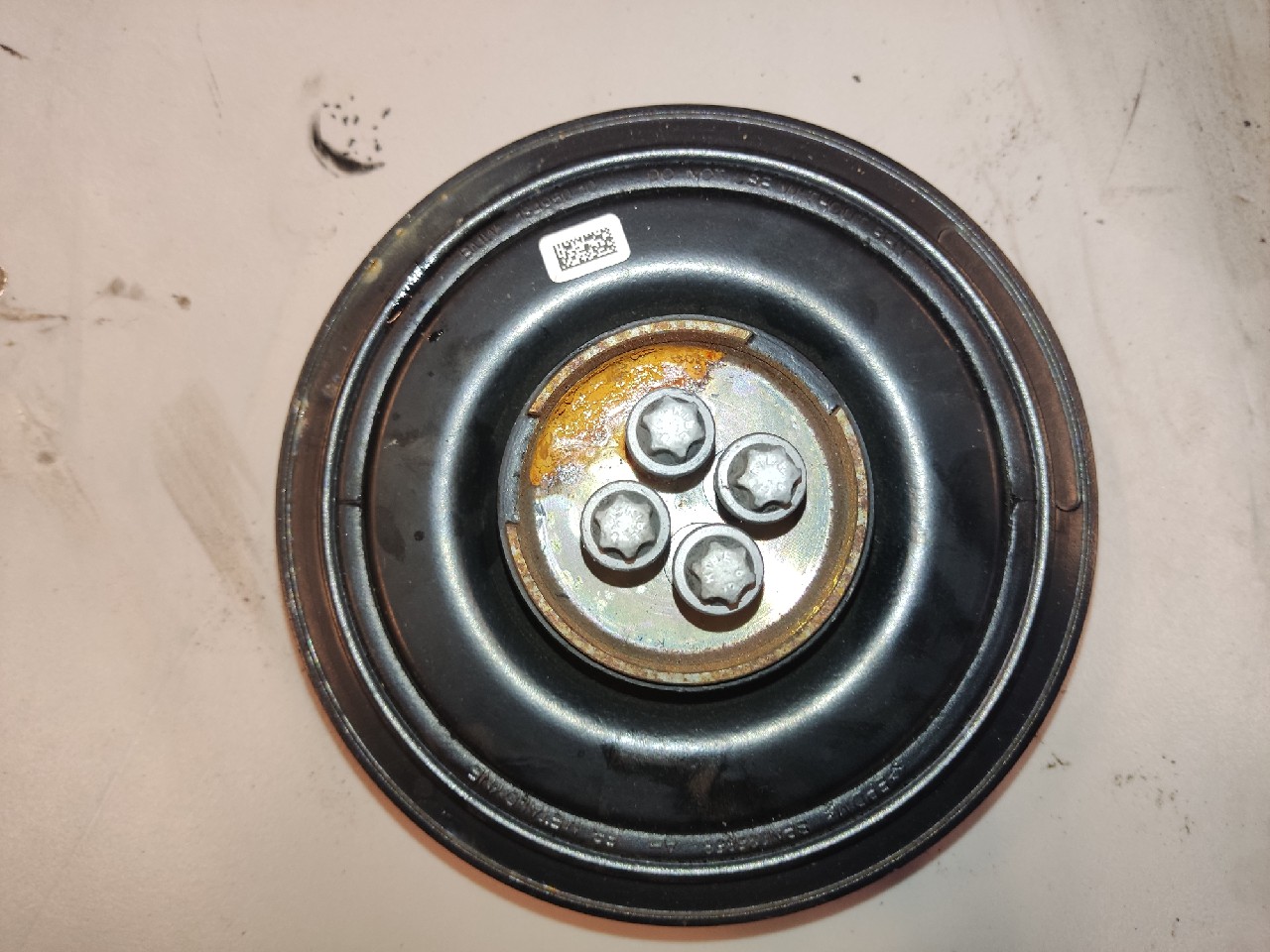 КОЛЕСО ШКІВ B37C15A BMW,MINI 18495010 