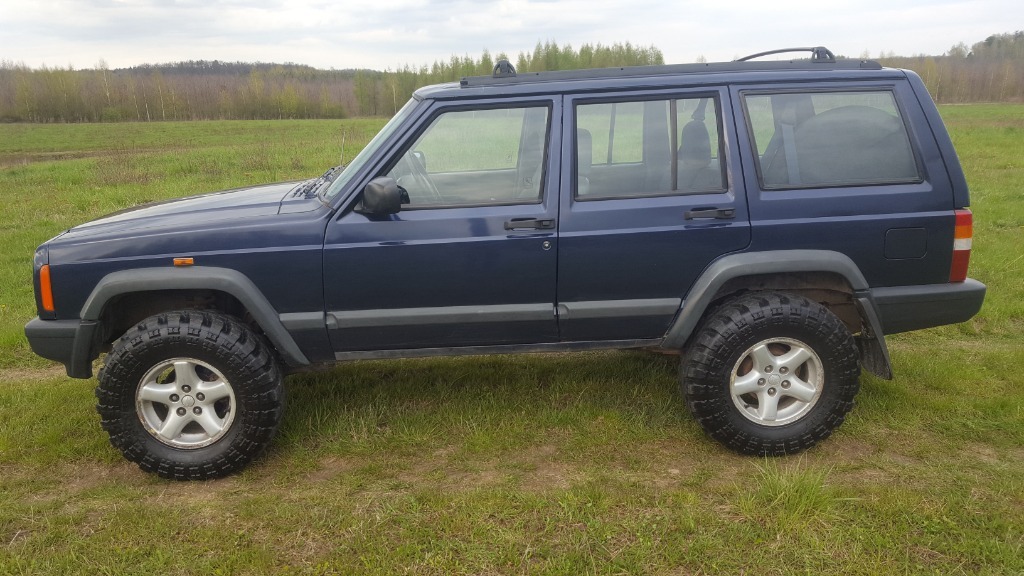 Jeep Cherokee XJ 2.5 TD Cena 16500,00 zł Jaromierz