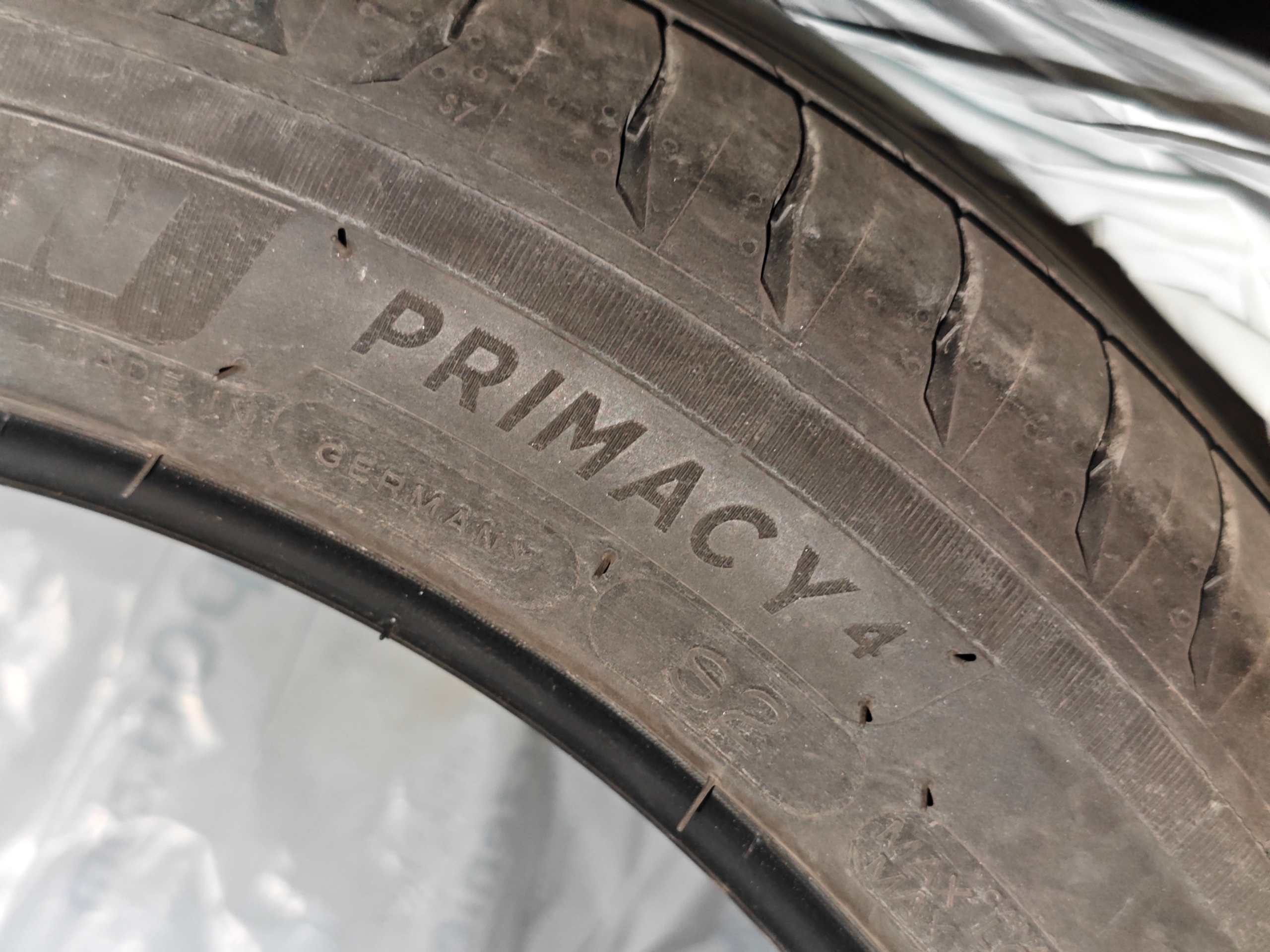MICHELIN PRIMACY 4 225/45R17 Z MINIMALNYM PRZEBIEGIEM (500KM) КОМПЛЕКТ 4SZT. 