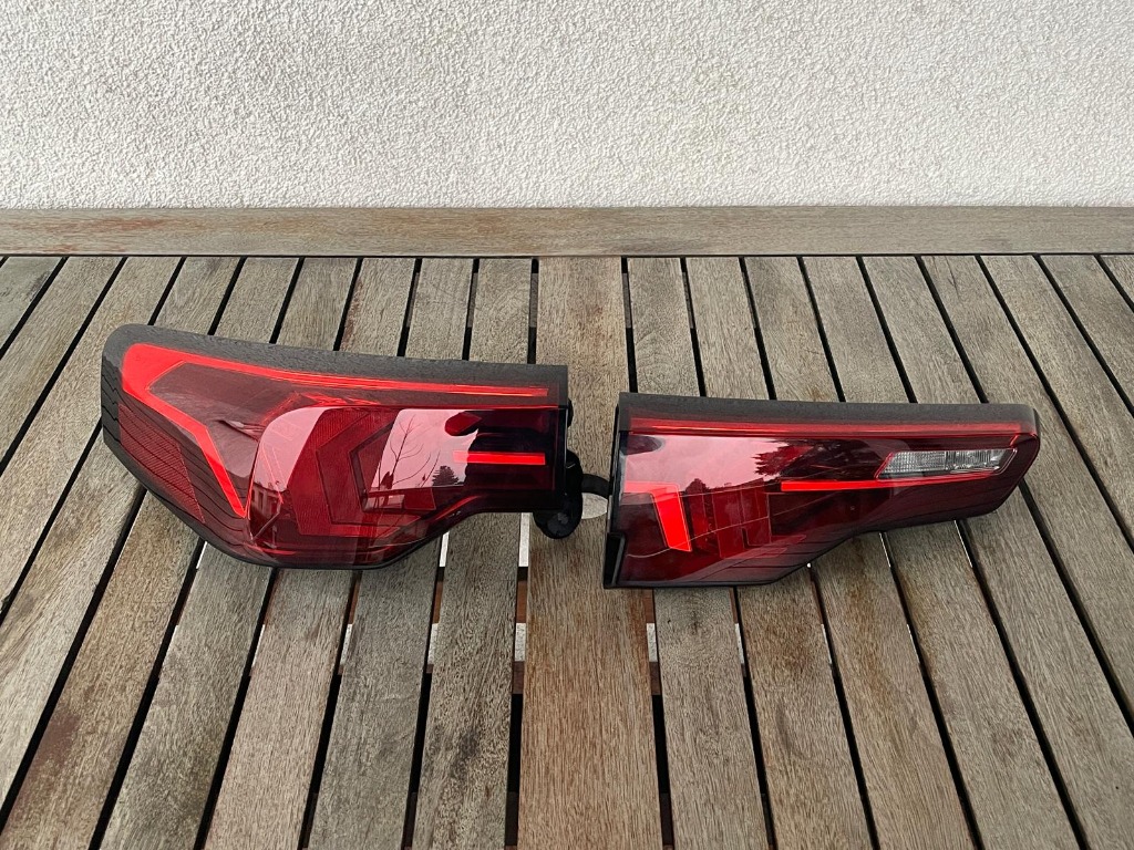 BMW X2 U10 ФАРА ЗАД ЗАДНЯ ЛІВА 9448809 ЄВРОПА + ЛІВИЙ ЗАД КРИШКА БАГАЖНИКА ЄВРОПА 