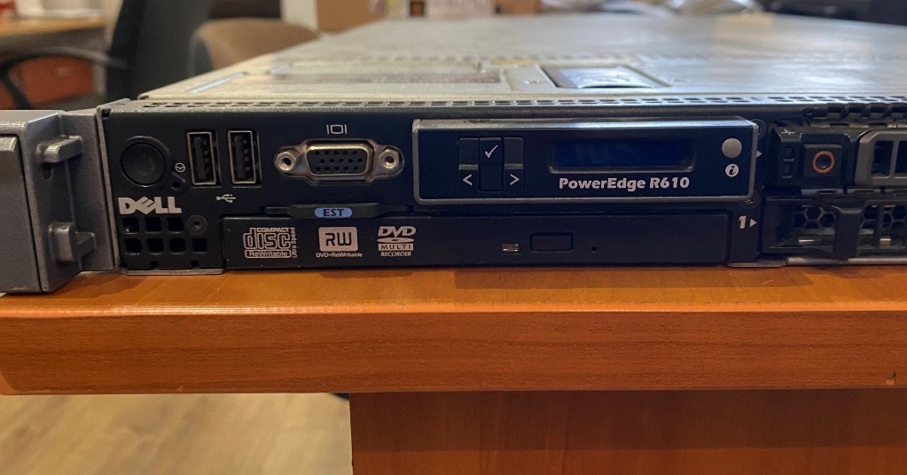 DELL R610 CPU 2x X5620 24GB RAM 2x300GB SAS Szyny | Wrocław | Licytacja ...