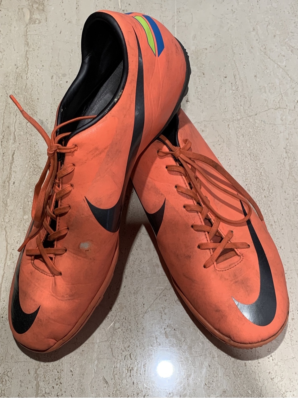 Nike mercurial glide iii top orange