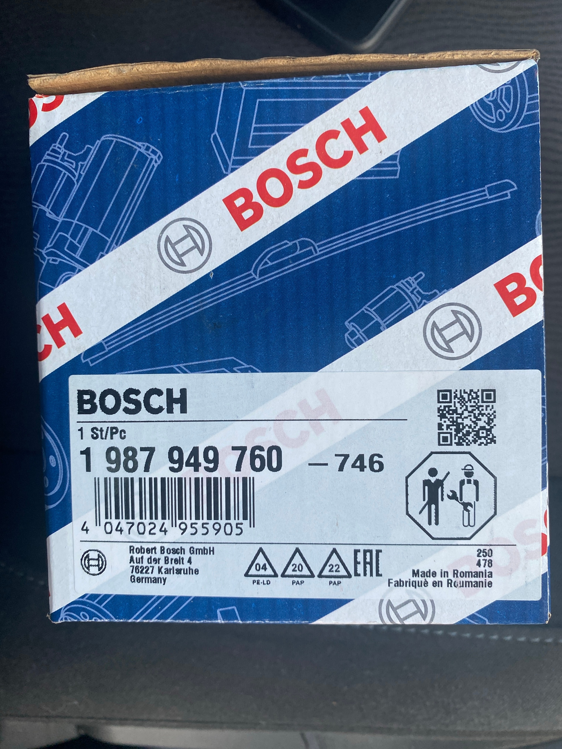 НАСОС ВОДИ 1987949760 BOSCH 