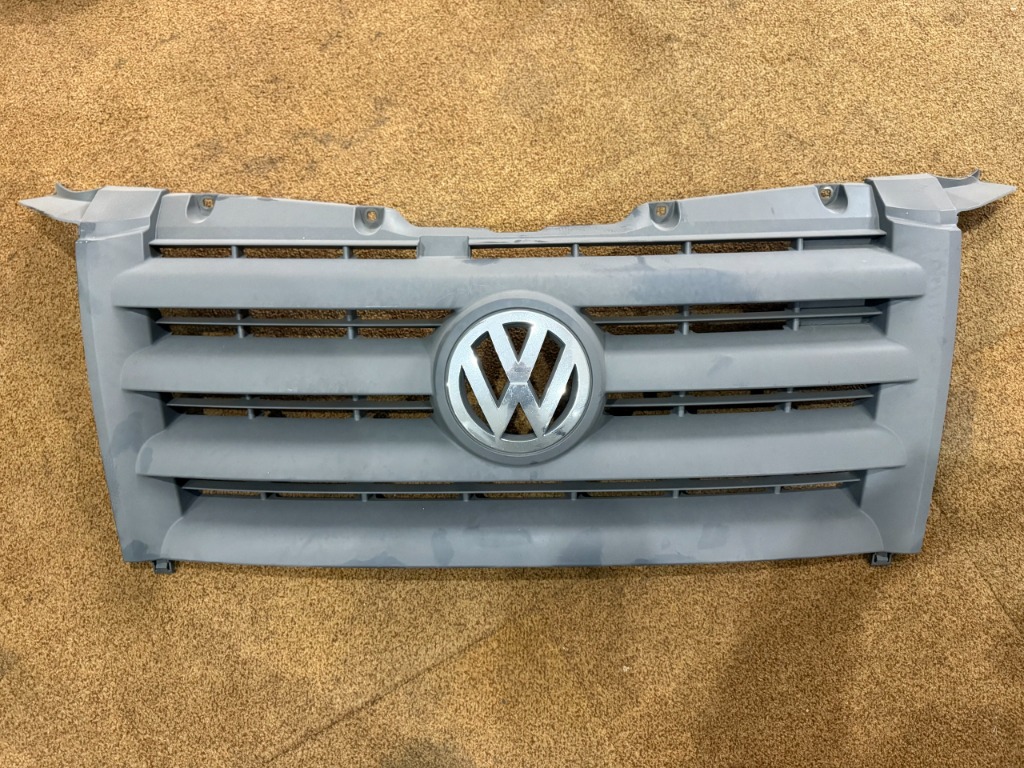 VW CRAFTER 06-11 РЕШІТКА РАДІАТОРА РЕШІТКА 2E0853653 9068800085 