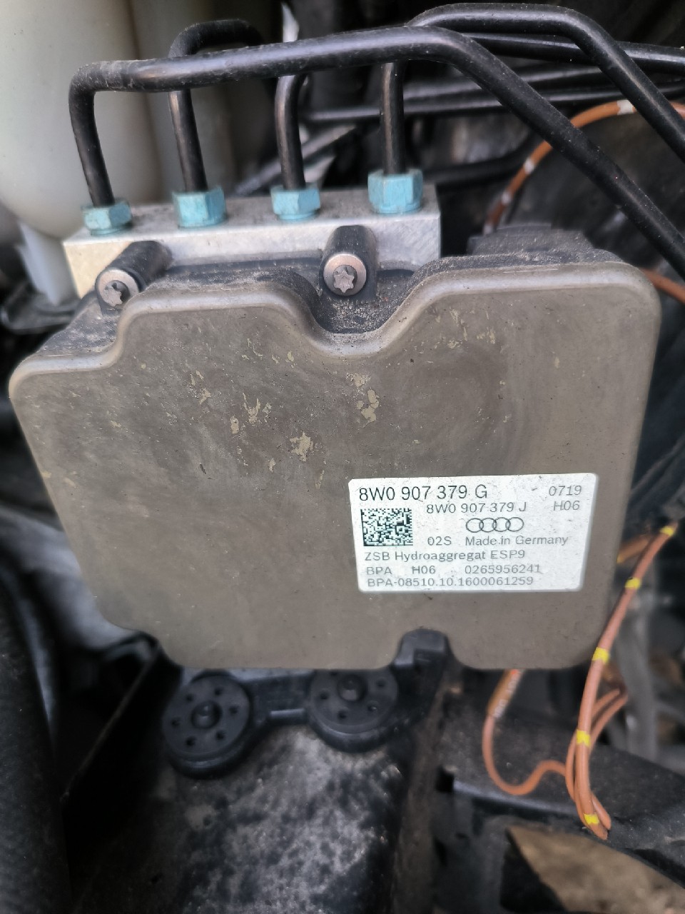 НАСОС ABS AUDI A4 B9 8W0907379G 8W0907379J 