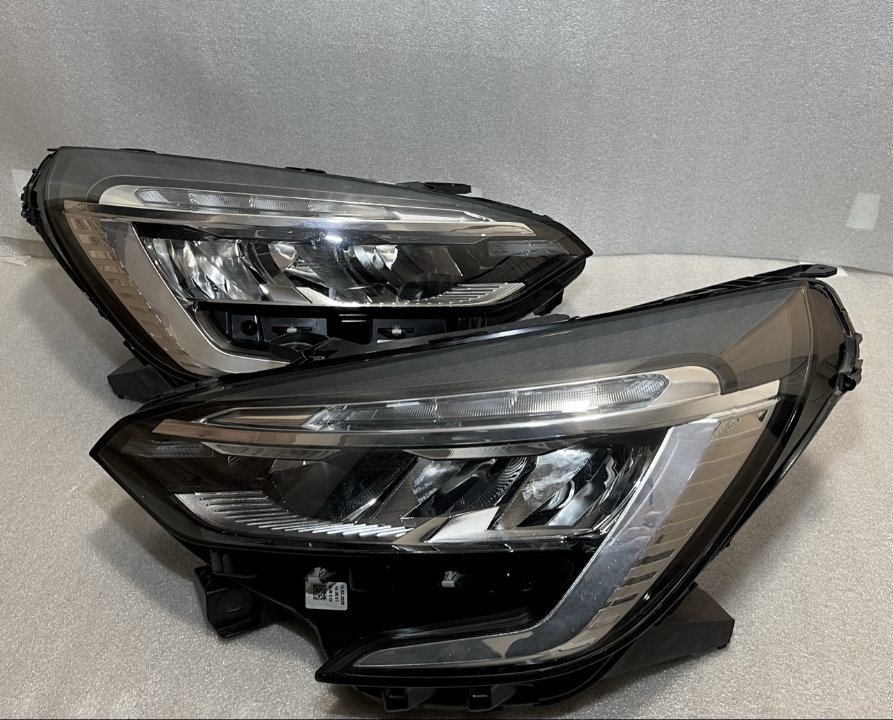 RENAULT CLIO V 5 LED (СВІТЛОДІОД) (СВІТЛОДІОД) ПОВНИЙ LED (СВІТЛОДІОД) (СВІТЛОДІОД) ФАРА ЛІВА ПРАВА ДЮЙМА КОМПЛЕКТНИЙ 260108676 