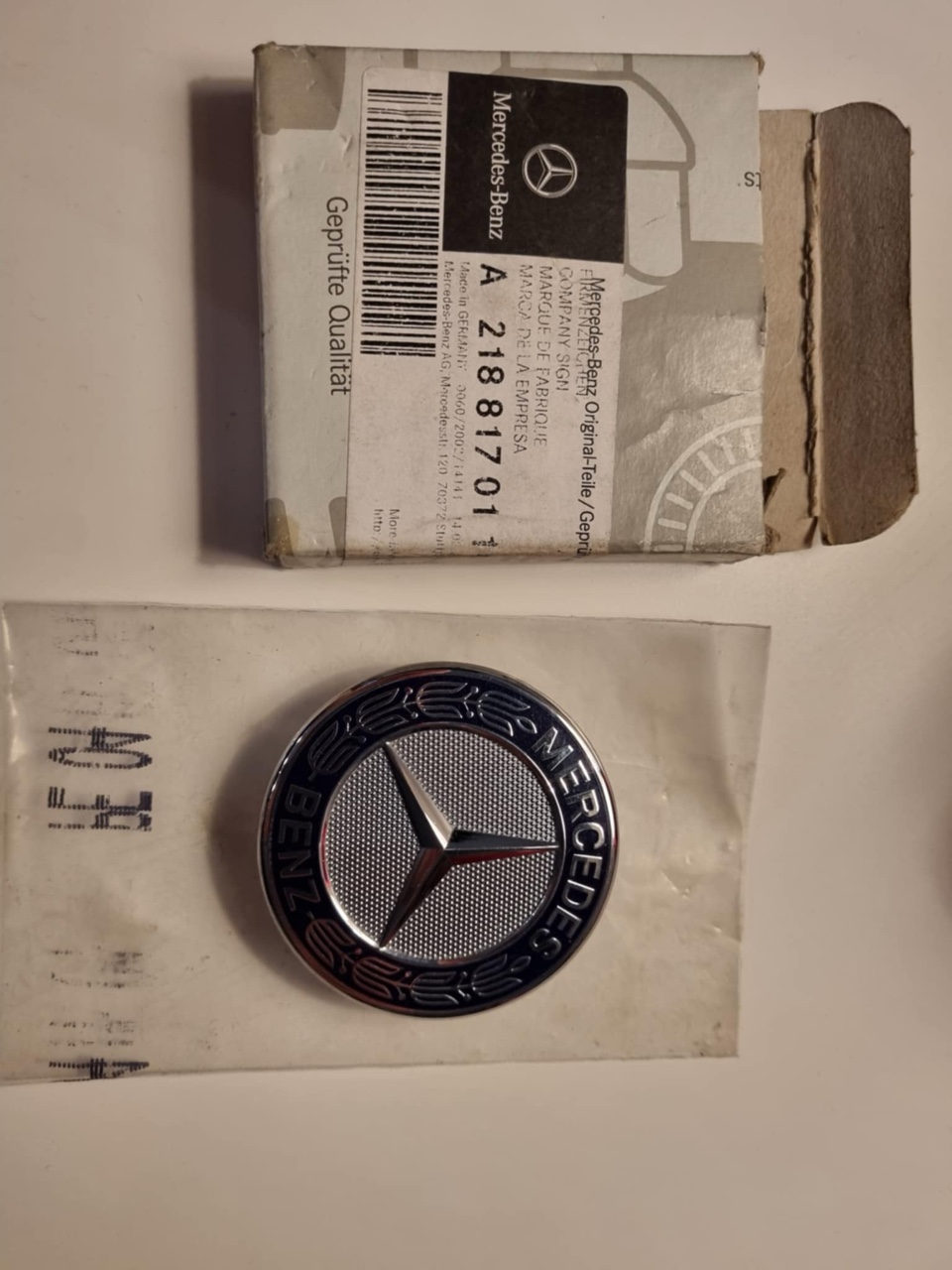 ЕМБЛЕМА ЗНАЧОК MERCEDES A2188170116 