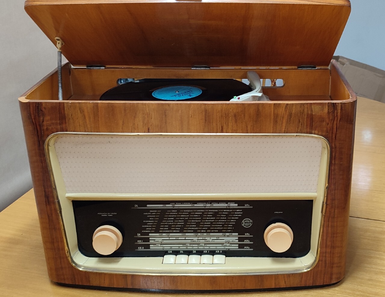 Radio z adapterem Diora Gryfów Śląski Licytacja na Allegro Lokalnie