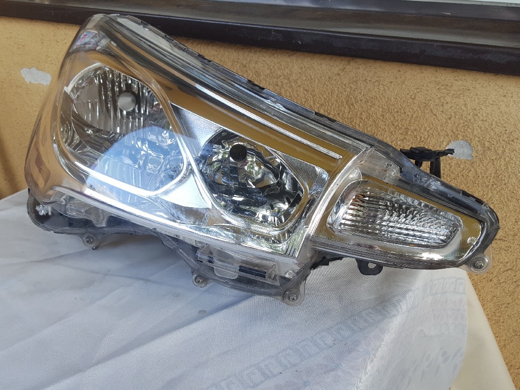 Reflektor Lampa Prawa Citroen C4 Aircross | Łódź | Kup Teraz Na Allegro Lokalnie