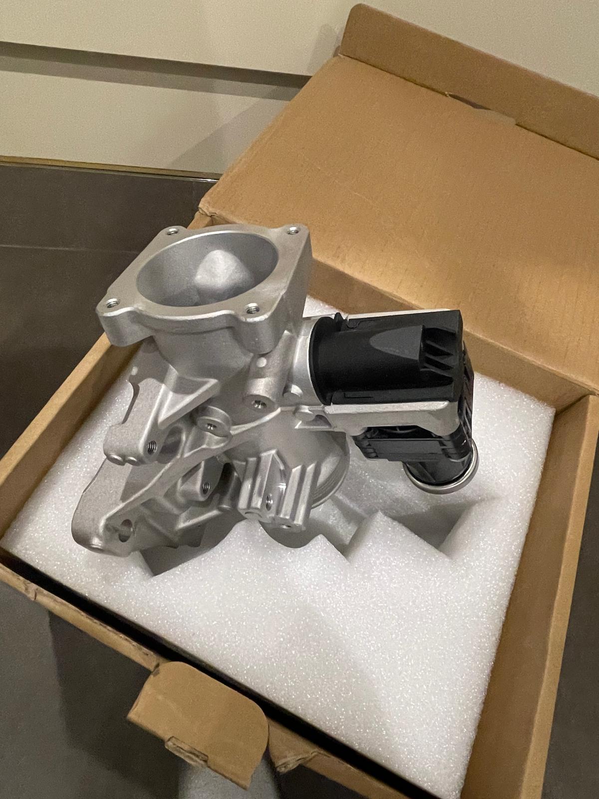 КЛАПАН ЕГР VOLVO C30 C70 II S40 II S60 II S80 II V40 V50 V60 I V70 3 98387 