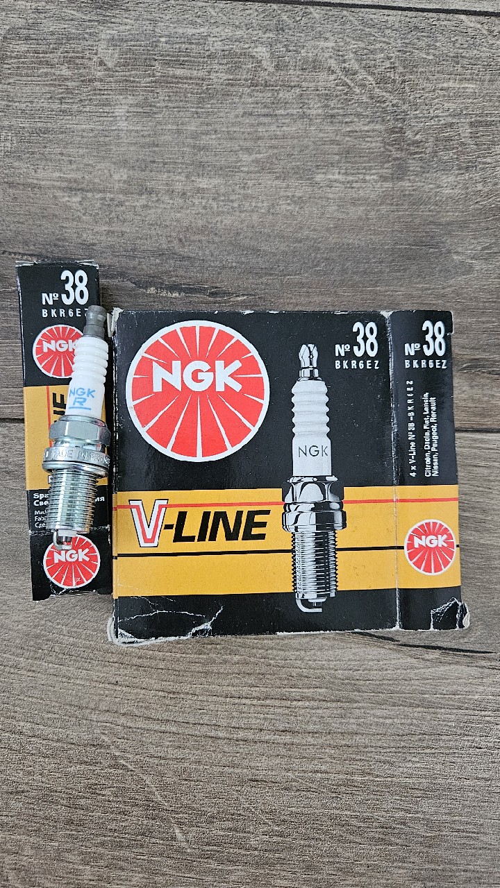4 X СВІЧКИ ЗАПАЛЕННЯ V-LINE 38 NGK BKR6EZ 