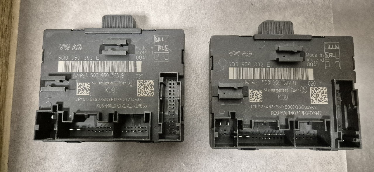 МОДУЛЬ УПРАВЛІННЯ ЗЕРКАЛ 5Q0959393 5Q0959392 VAG VOLKSWAGEN SEAT SKODA 