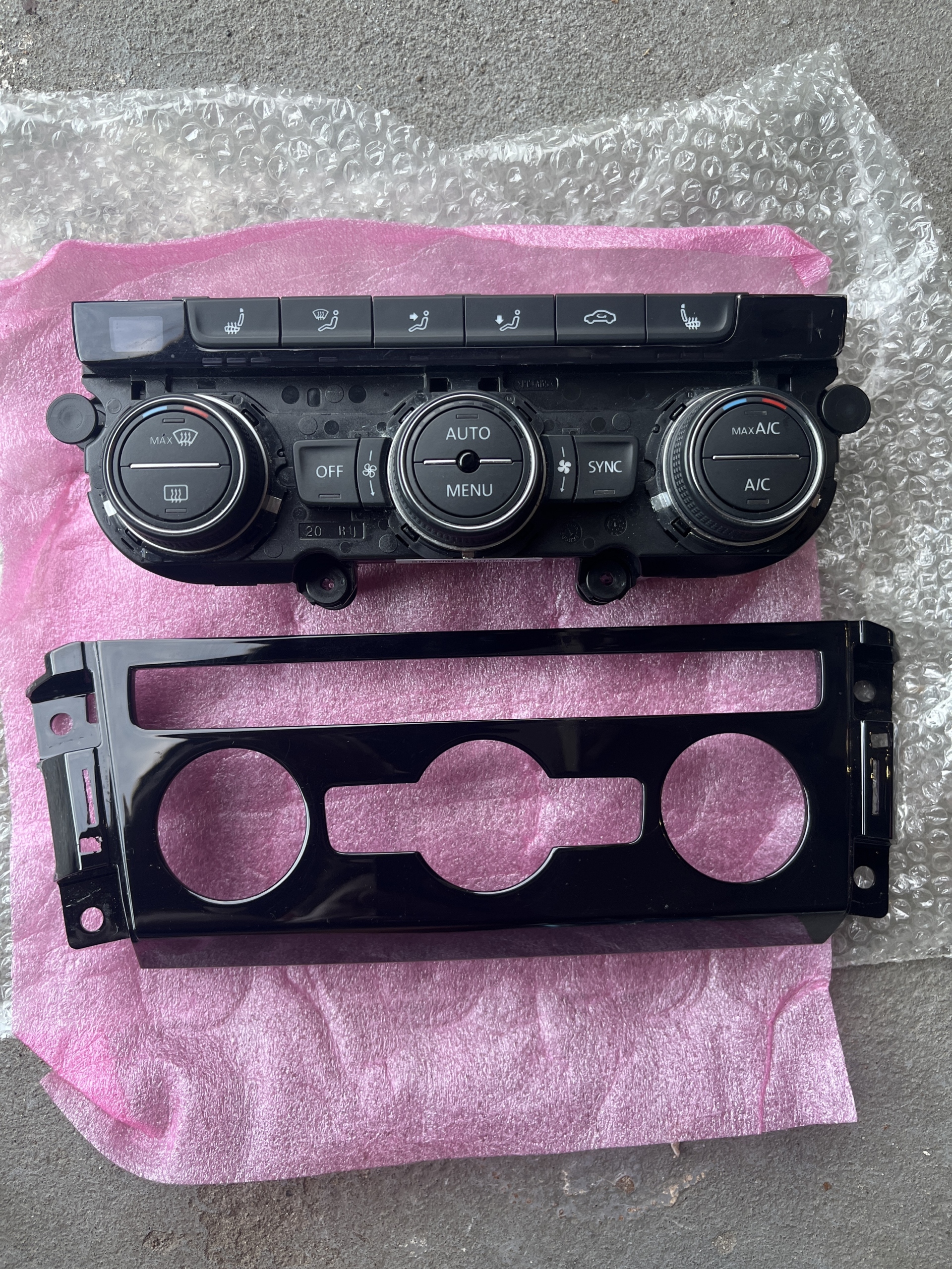 Panel klimatyzacji grzane fotele VW Volkswagen klima t roc troc golf ...