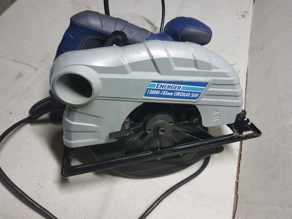 Pilarka ręczna Energer 1300W CIRCULAR SAW Swierklany Licytacja na