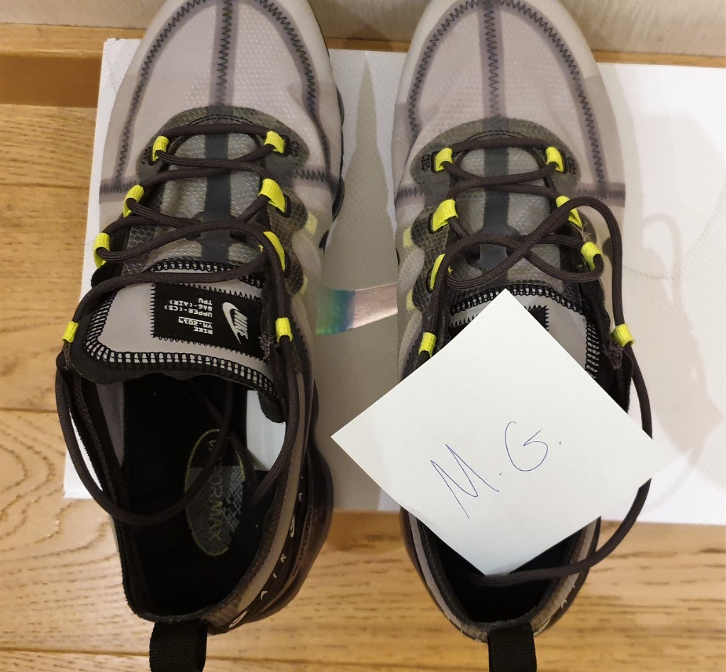 nike air vapormax lx