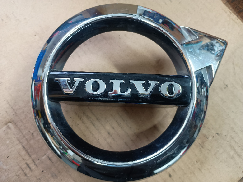 VOLVO ЕМБЛЕМА ЛОГОТИП ЗНАЧОК 31383645 