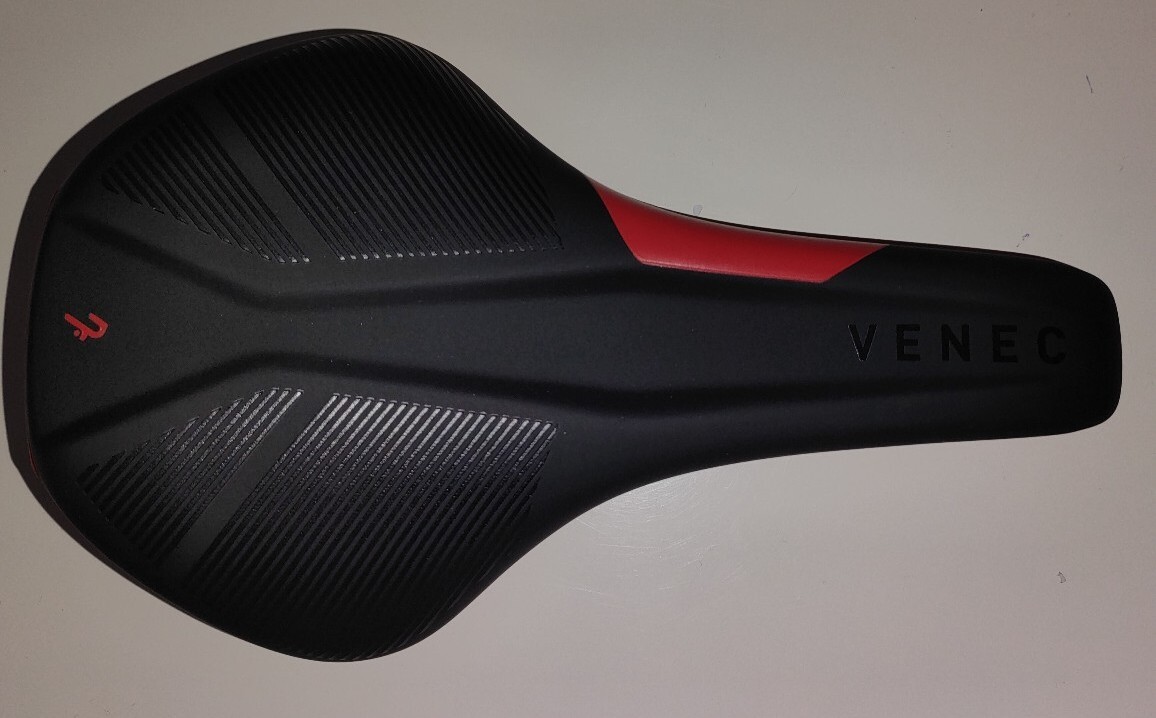 natural fit venec lite cube