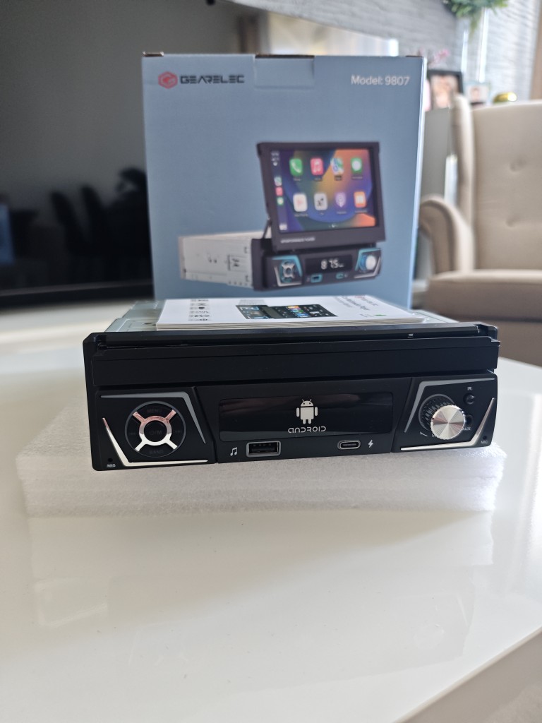 РАДІО АВТОМОБІЛЬНИЙ GEARELEC 9807 ANDROID 2 GB / 32 GB +КАМЕРА +MIKROFONAS 
