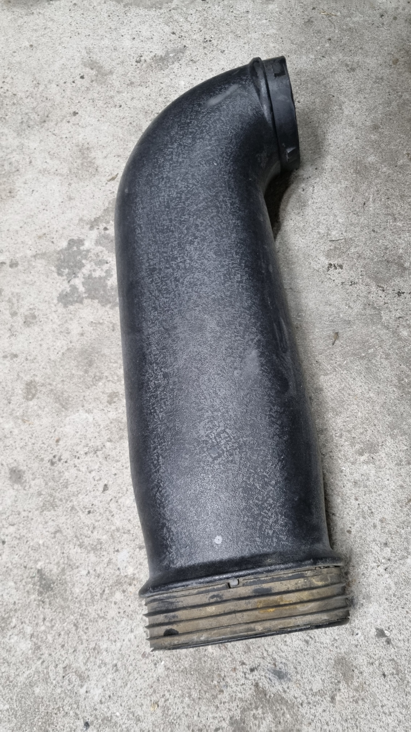 ТРУБА ПОВІТРОВІД ПОВІТРЯ KIA CEED HYUNDAI I30 1.4 1.6 CRDI 2012- 28210-A5820 