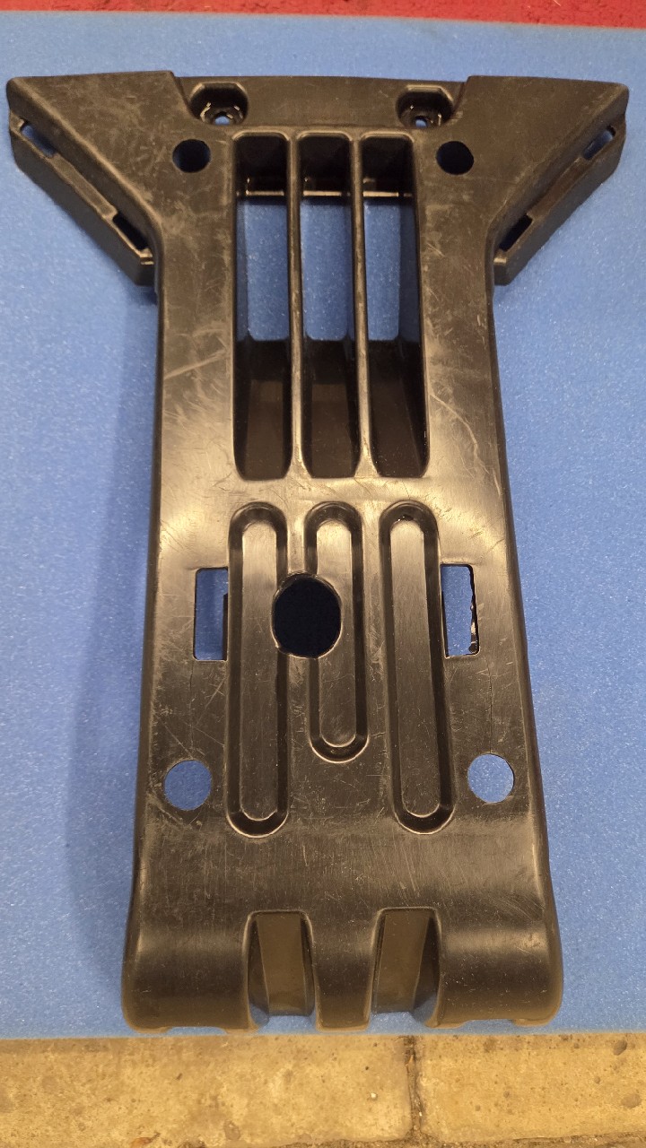 ЗАХИСТ ДНА ПЕРЕДНЯ CF MOTO 450 520 9GQ0 044021 