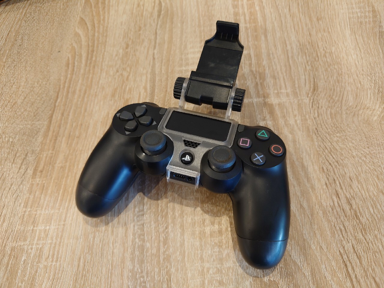 Pad kontroler Dualshock PS4 z uchwytem na telefon Wolsztyn Kup