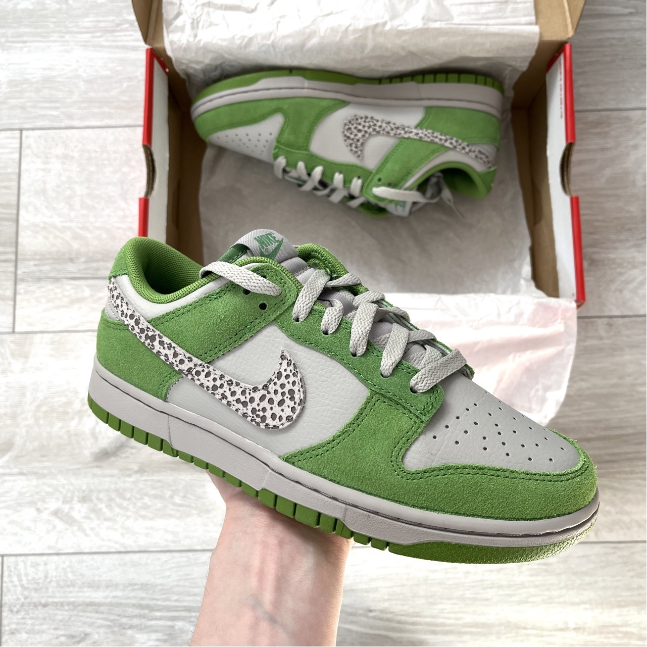 nike dunk safari swoosh green