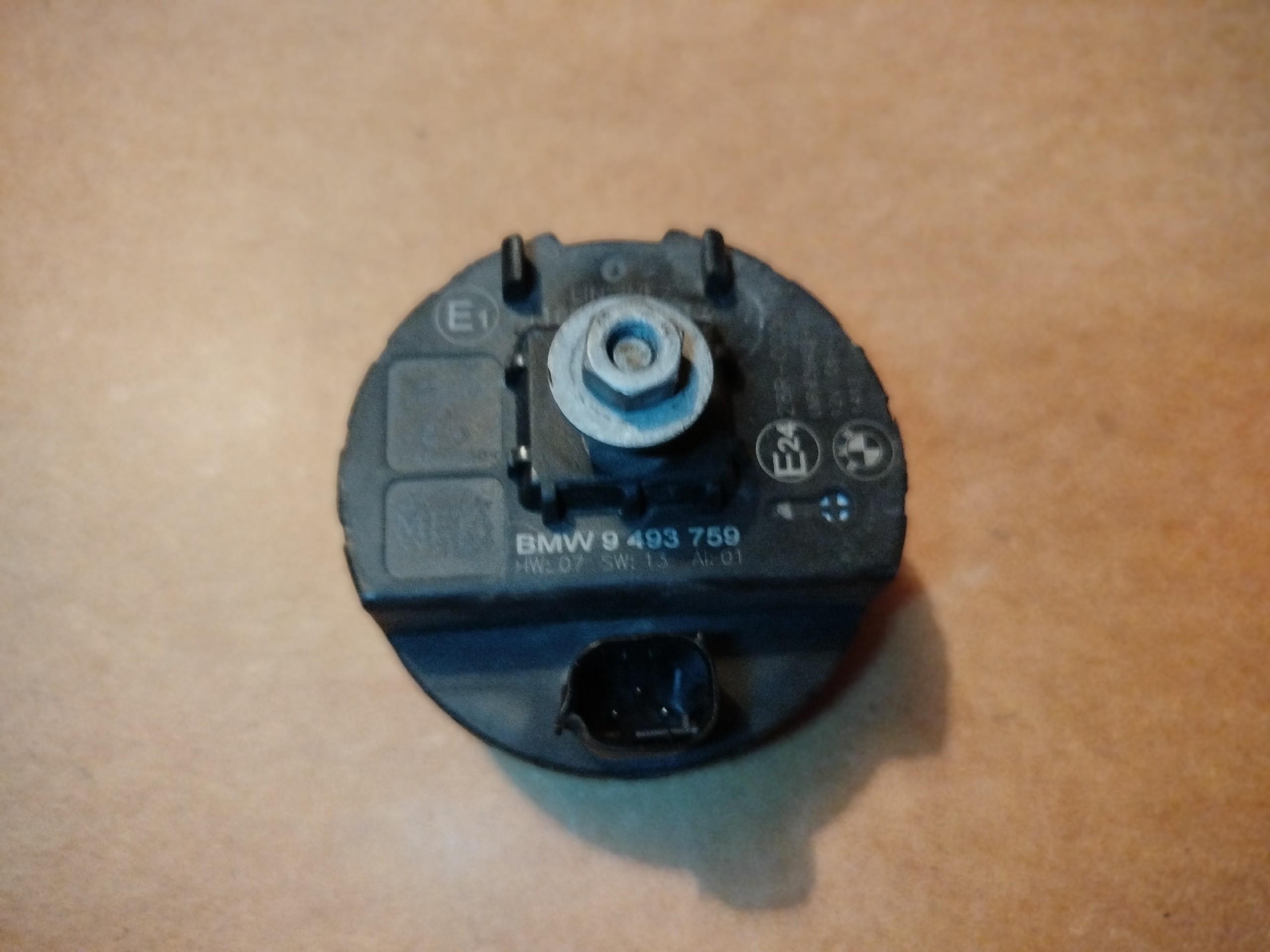 BMW КЛАКСОН ALARMOWA Z ZASILANIEM AWARYJNYM 9493759 