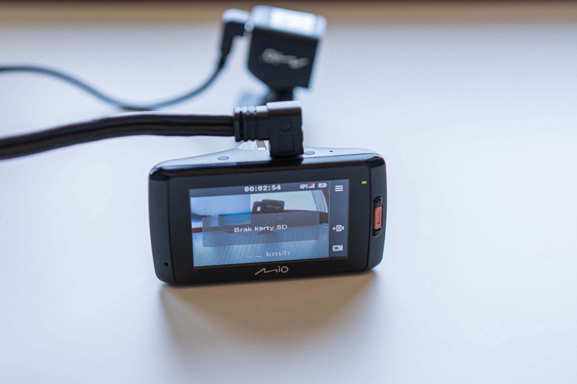 MIO MIVUE 698 DUAL ПЕРІД I ЗАД 
