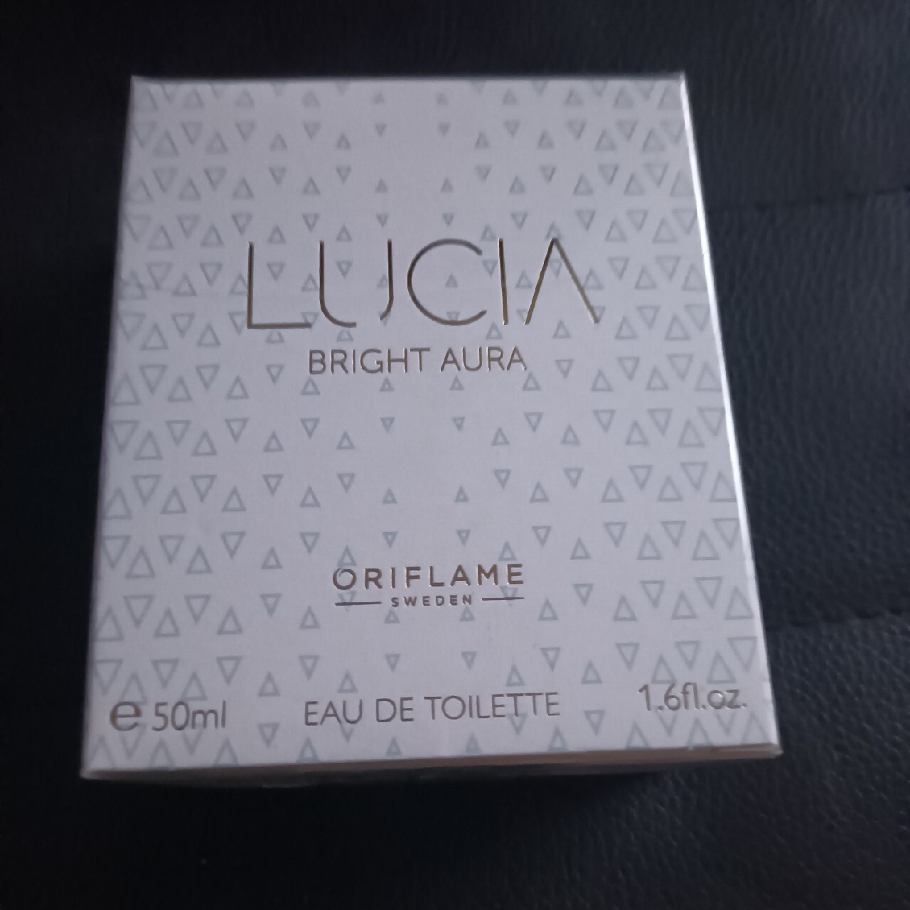 Woda Lucia Bright Aura Oriflame | Kraśnik | Kup teraz na Allegro Lokalnie