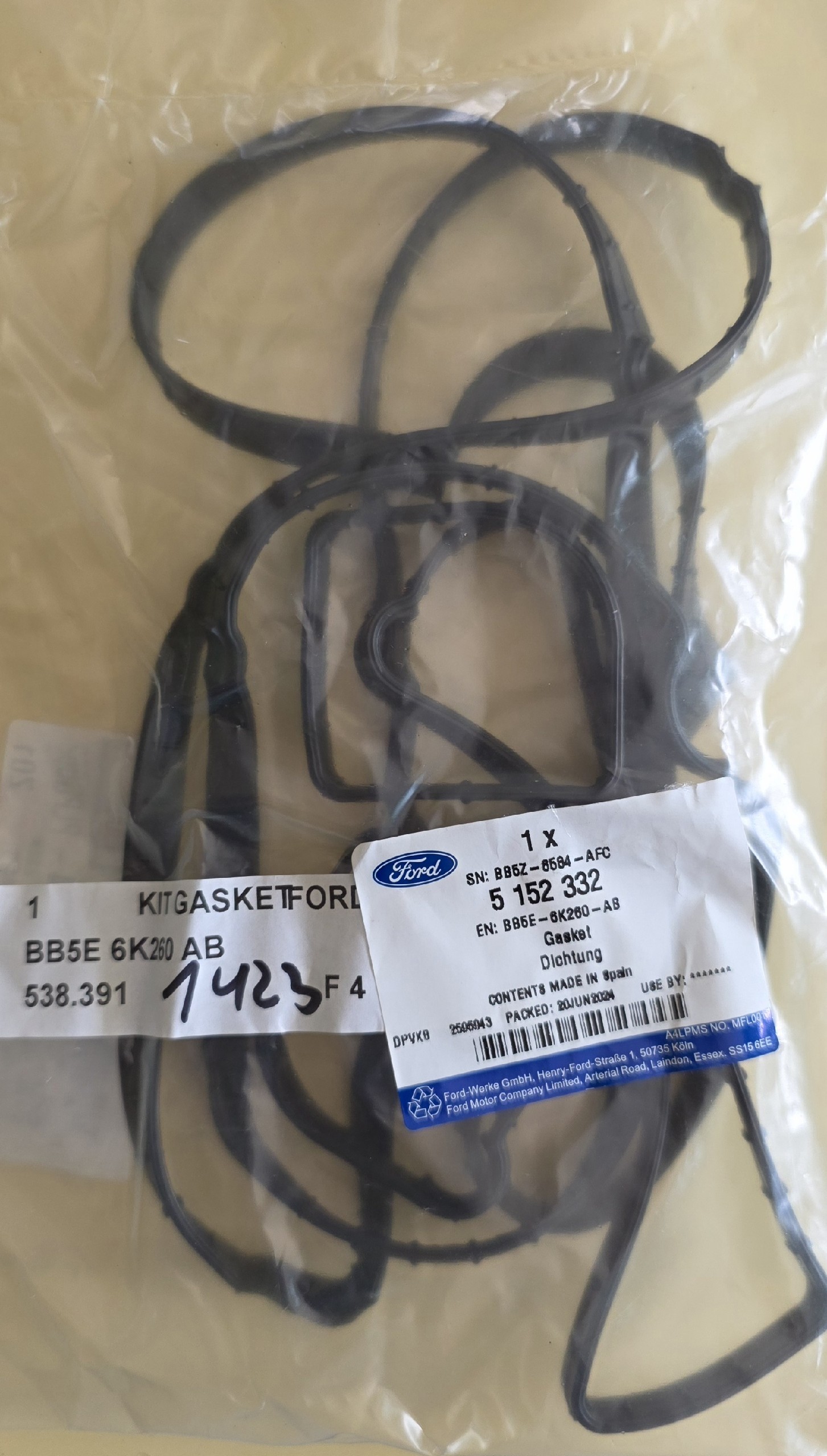 УЩІЛЬНЮВАЧ КРИШКИ КЛАПАНІВ FORD ECOBOOST 2.0 / 2.3 _ 5152332 _ BB5E-6K260-AB 