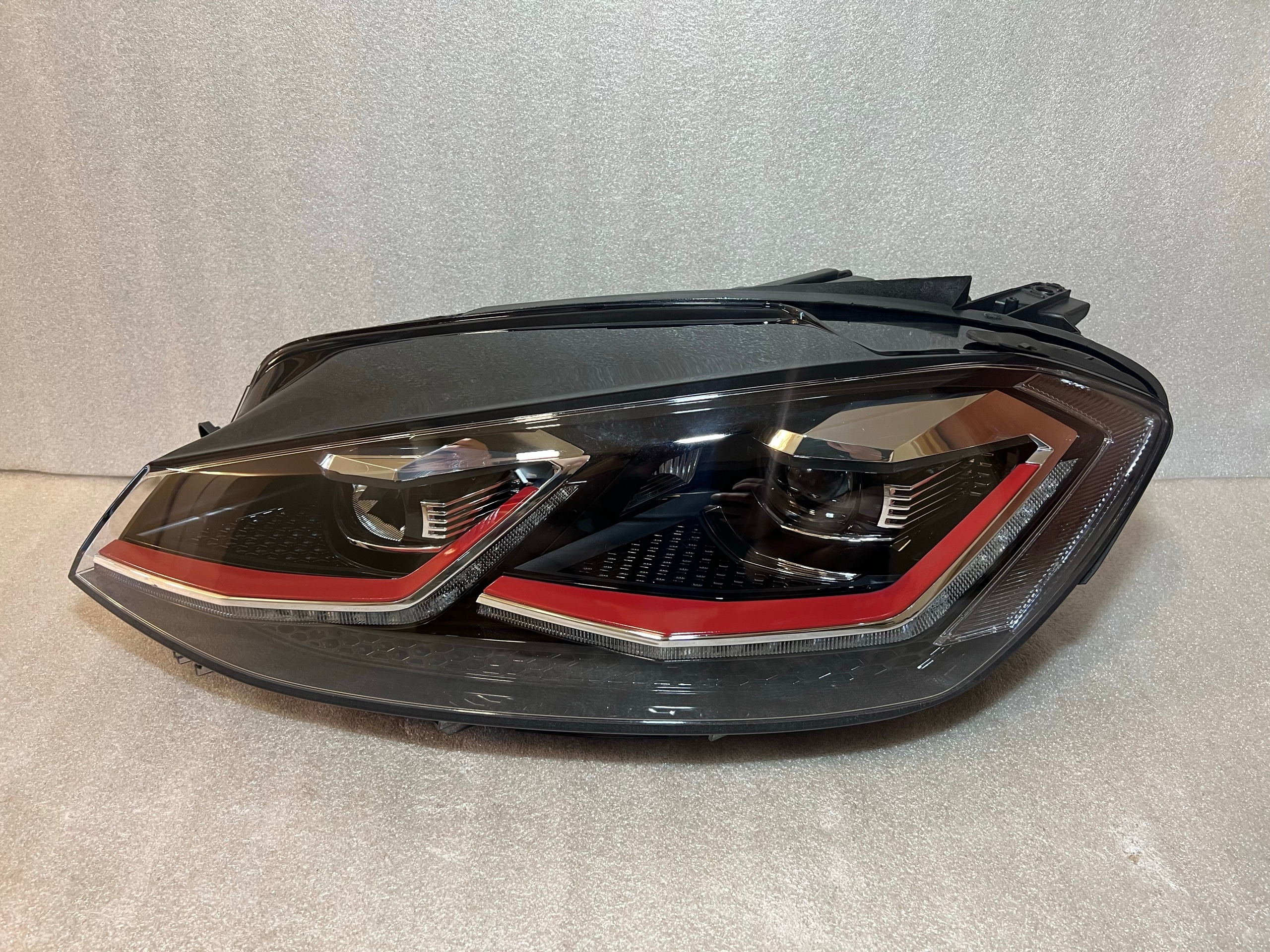 VOLKSWAGEN GOLF VII 7 GTI РЕСТАЙЛ ПОВНИЙ LED (СВІТЛОДІОД) ФАРА ЛІВА 5G1941035 