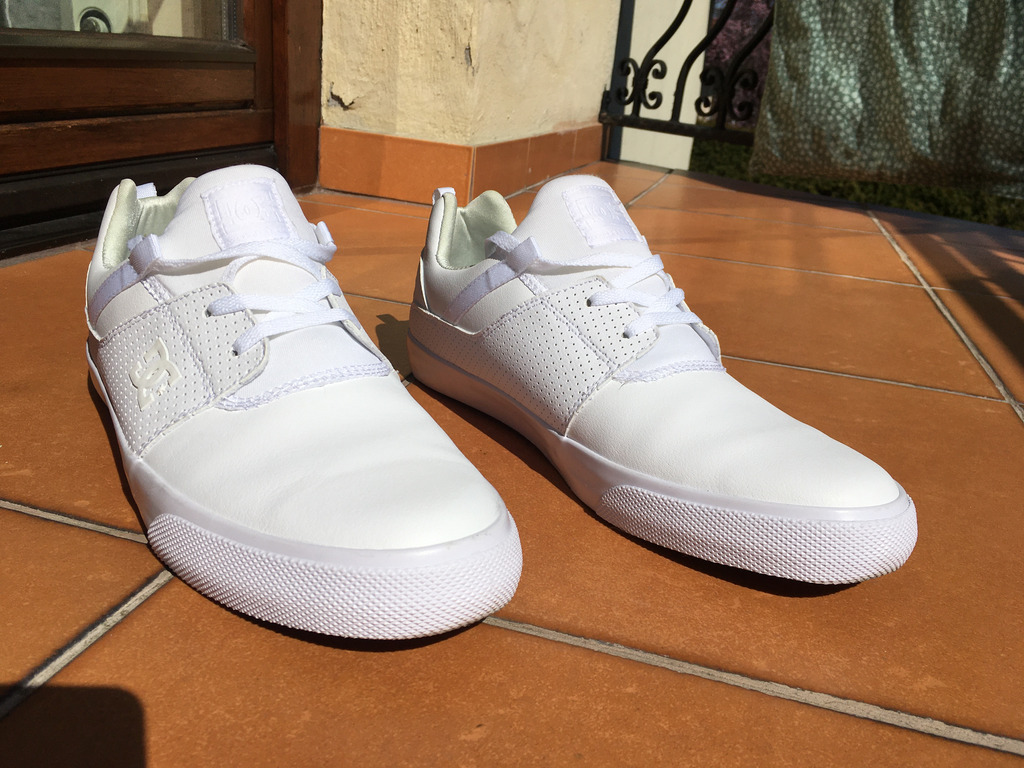 dc heathrow vulc black