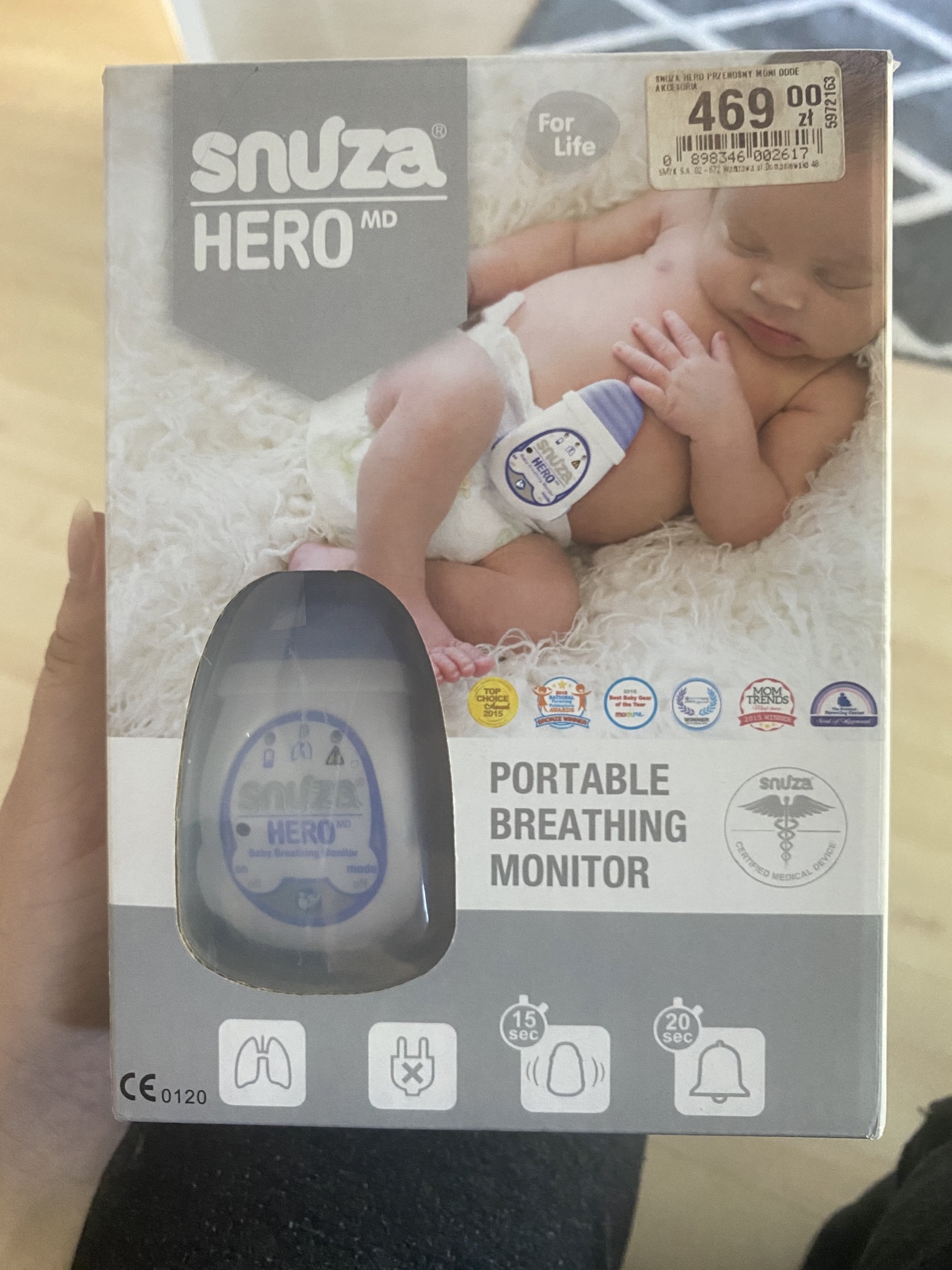 Przenośny monitor oddechu dla niemowląt 