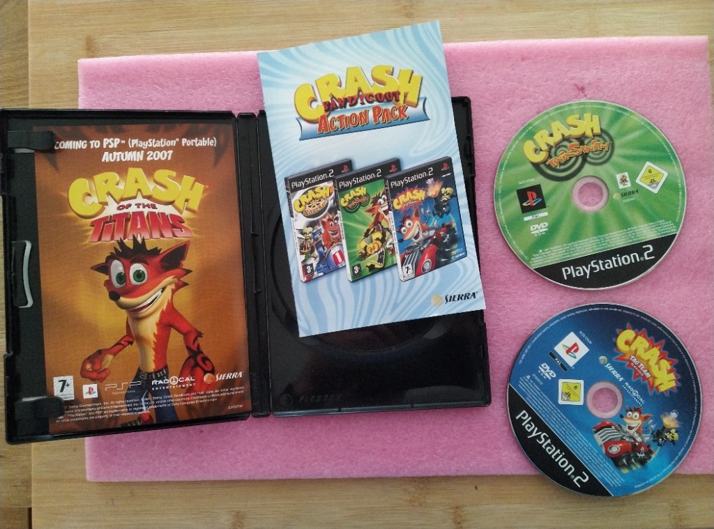 Crash Bandicoot Action Pack PS2 unikat Starogard Gdański Licytacja
