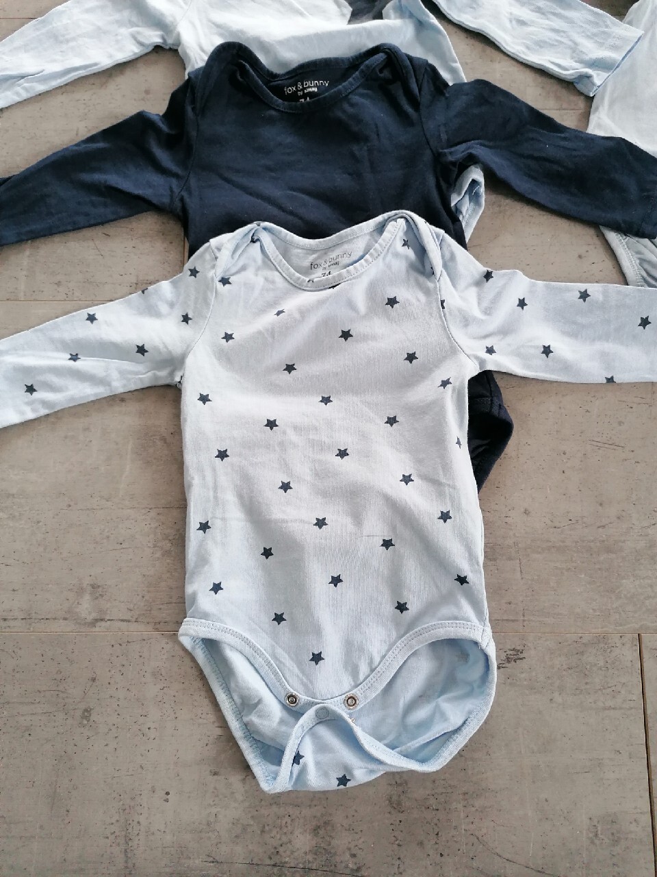 Zdjęcie oferty: Body niemowlęce na długi rękaw r. 74 cm 6-9 mc