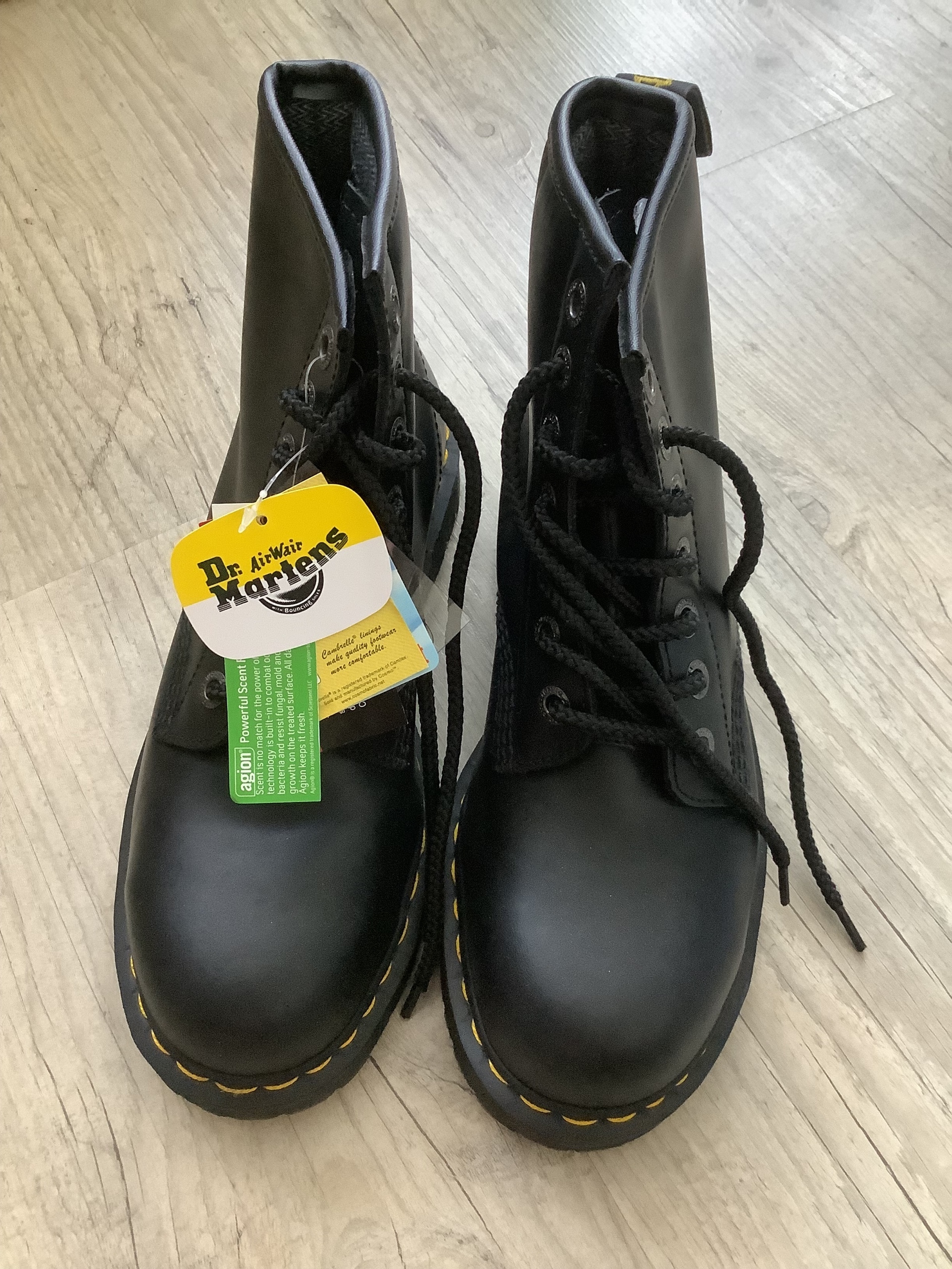 Doc martens icon shop 7b10