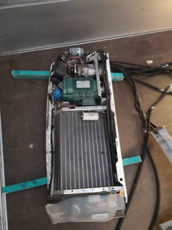 AGREGAT CHŁODNICZY THERMO KING V200 MAX 2019 Kielce Kup teraz na